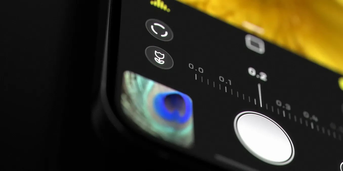 How To Use A Macro Lens For Iphone